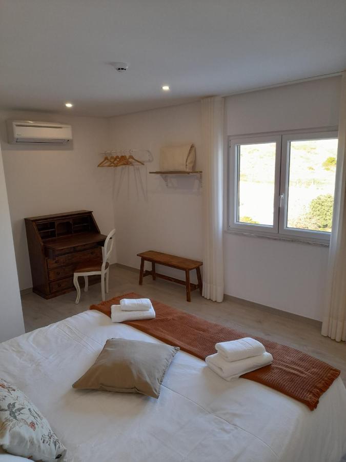 Hall 92 Quartos Com Wc Em Moradia Com Piscina A-Das-Lebres Loures Kültér fotó